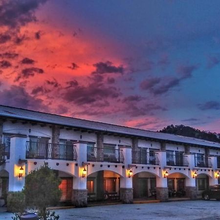 Hotel Quinta Mision Креэль Экстерьер фото